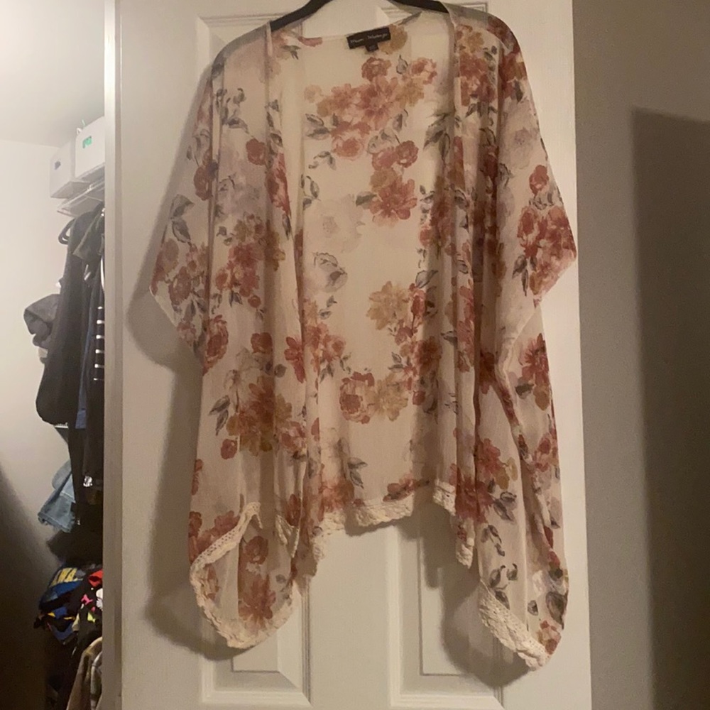 Floral kimono